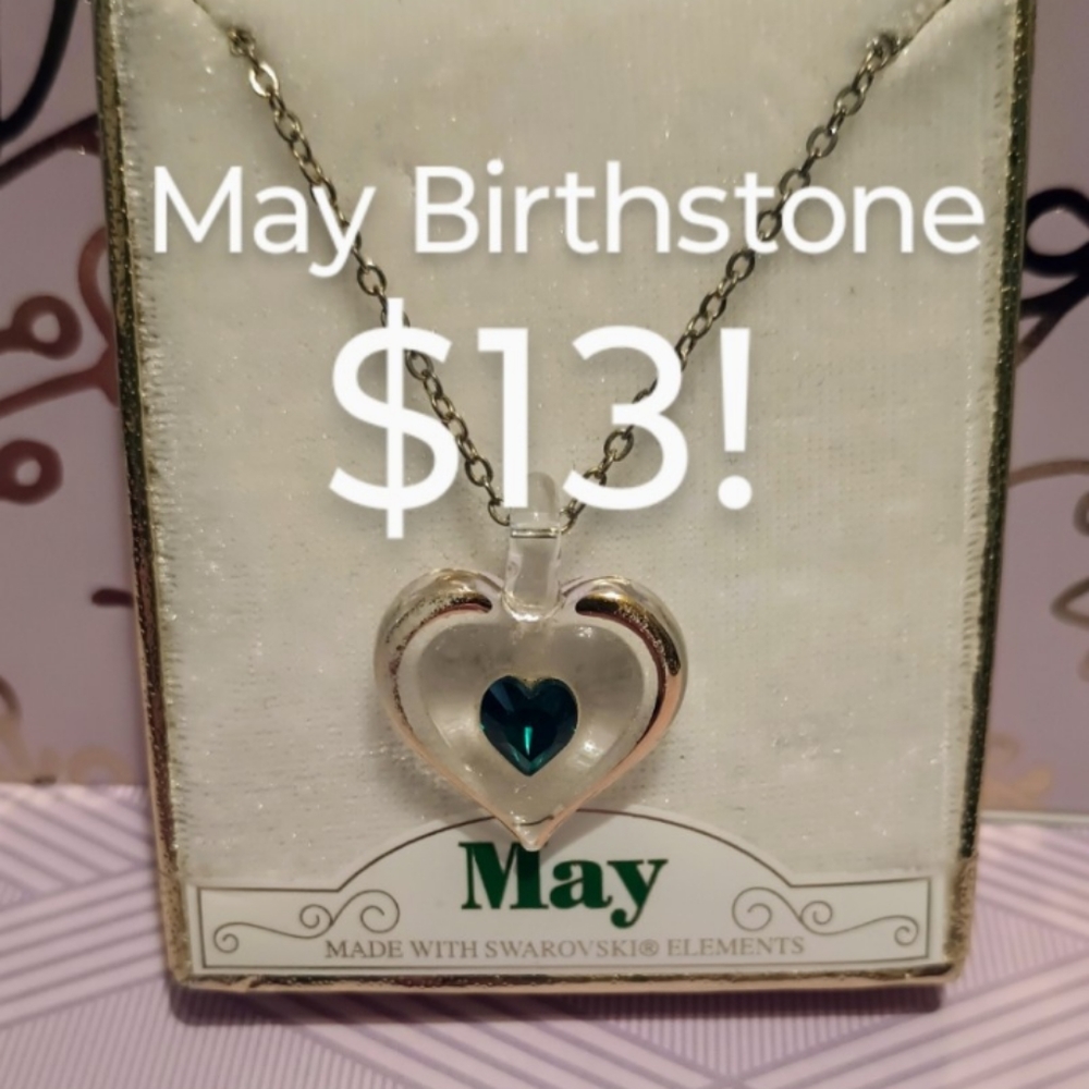 Swarovski Emerald Green May Birthstone Blown Glass Heart Pendant Necklace